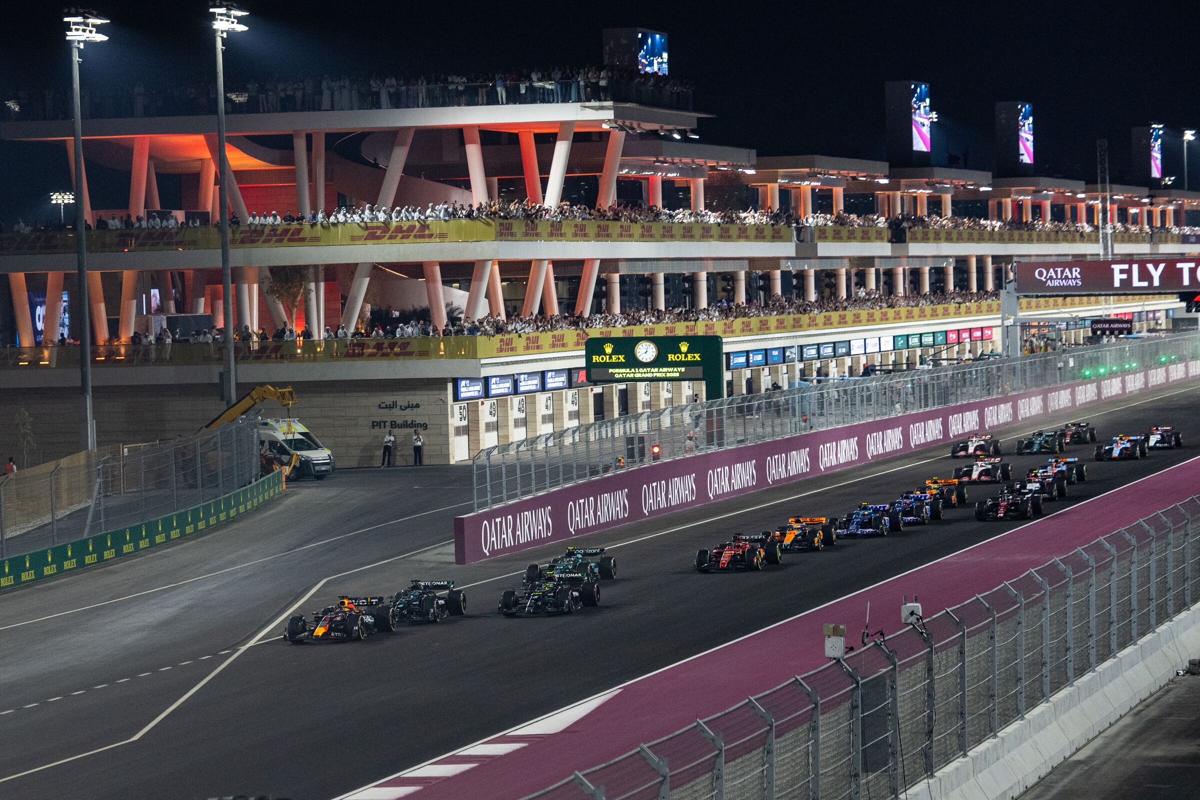 Foto 1 de F1 Qatar Airways 2026 - Hero | Turn 2
