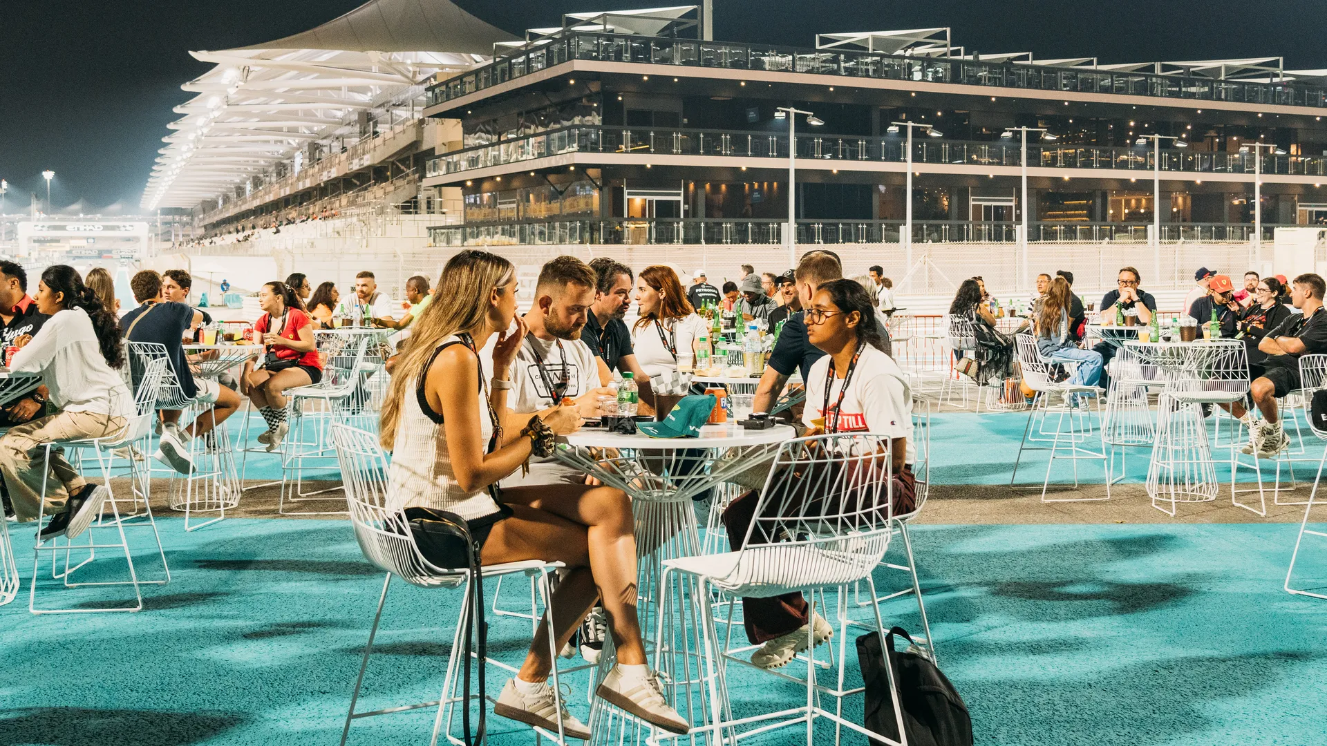Foto 2 de F1 Abu Dabhi de Etihad Airways 2026 - House 44 at F1 Paddock Club
