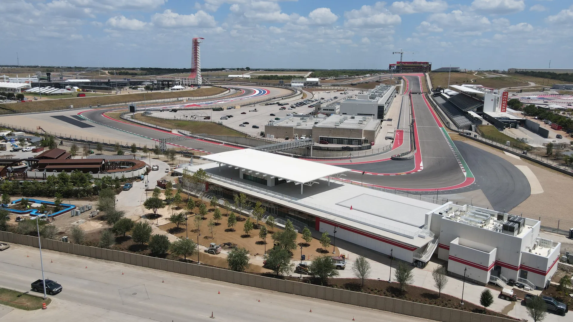 Foto 7 de F1 Austin Texas 2026 - Papaya Club — Hosted by McLaren Mastercard Formula 1® Team